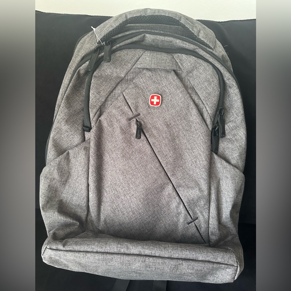 SwissGear MoveUp BNWT laptop!